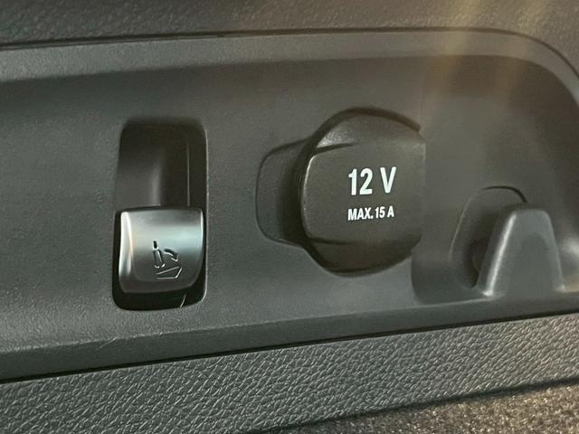 GLC GLC220d 4マチック クーペスポーツ メーカーナビ/フルセグTV/Bluetooth/全周囲カメラ/シートヒーター/アダプティブクルーズコントロール/ブラインドスポットモニター/電動リアゲート/パワーシート/ヘッドアップディスプレイ(61枚目)