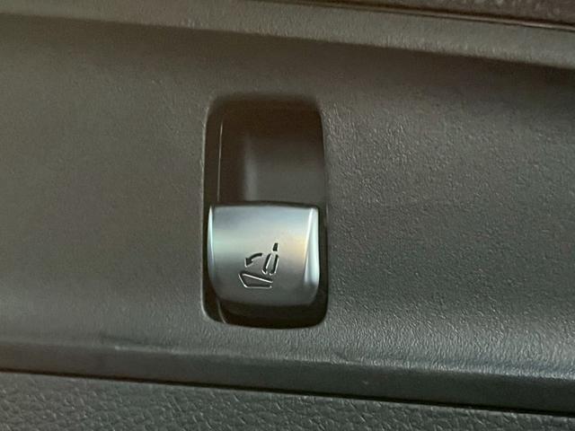 GLC GLC220d 4マチック クーペスポーツ メーカーナビ/フルセグTV/Bluetooth/全周囲カメラ/シートヒーター/アダプティブクルーズコントロール/ブラインドスポットモニター/電動リアゲート/パワーシート/ヘッドアップディスプレイ(63枚目)