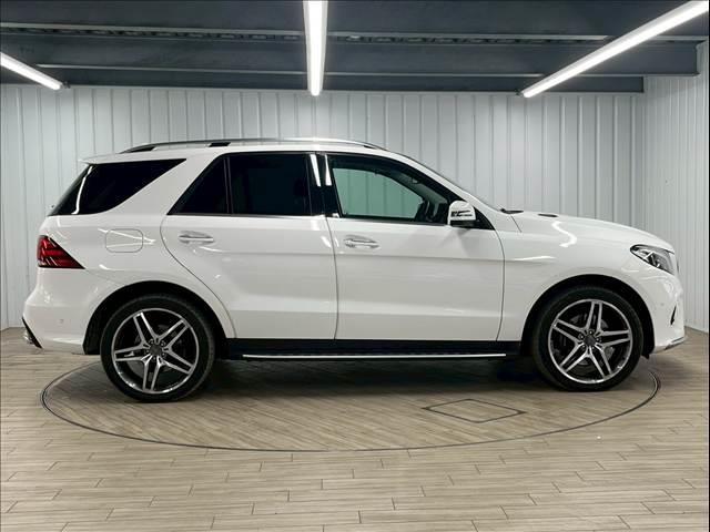 GLE GLE350d 4マチックスポーツ メーカーナビ/全周囲カメラ/フルセグTV/Bluetooth/サンルーフ/黒革/シートヒーター/サンルーフ/アダプティブクルーズコントロール/ブラインドスポットモニター/電動リアゲート(15枚目)