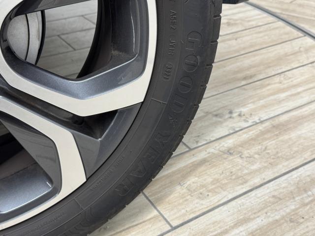 キャプチャー インテンス　純正ディスプレイオーディオ／ＡｐｐｌｅＣａｒＰｌａｙ／アンドロイドオート／Ｂｌｕｅｔｏｏｔｈ／全周囲カメラ／アダプティブクルーズコントロール／シートヒーター／ステアリングヒーター／ブラインドスポット（24枚目）