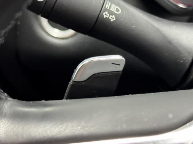 キャプチャー インテンス　純正ディスプレイオーディオ／ＡｐｐｌｅＣａｒＰｌａｙ／アンドロイドオート／Ｂｌｕｅｔｏｏｔｈ／全周囲カメラ／アダプティブクルーズコントロール／シートヒーター／ステアリングヒーター／ブラインドスポット（49枚目）