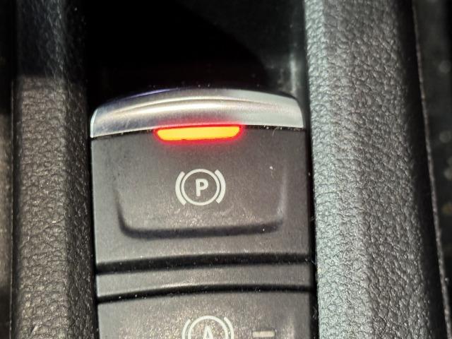 キャプチャー インテンス　純正ディスプレイオーディオ／ＡｐｐｌｅＣａｒＰｌａｙ／アンドロイドオート／Ｂｌｕｅｔｏｏｔｈ／全周囲カメラ／アダプティブクルーズコントロール／シートヒーター／ステアリングヒーター／ブラインドスポット（63枚目）