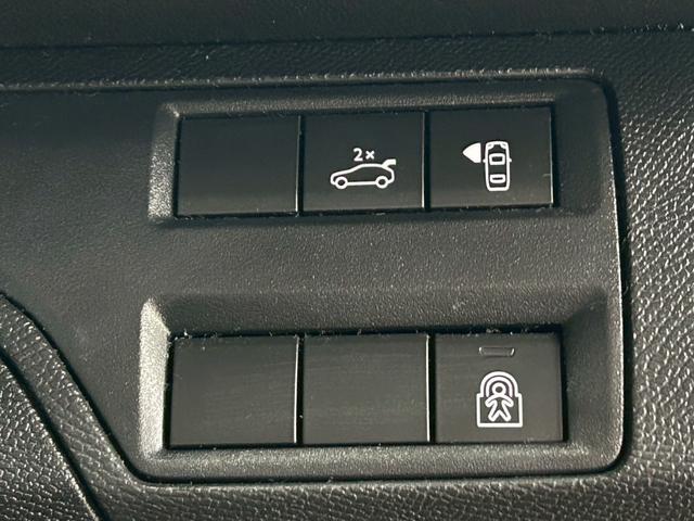 ３００８ ＧＴ　Ｂｌｕｅ　ＨＤｉ　スペシャルエディション　グリップコントロール／ブラインドスポット／オートエアコン／バックカメラ／クルーズコントロール／電動リアゲート／ＥＴＣ／ＵＳＢポート／プッシュスタート／パドルシフト／チャイルドロック／レーンキープアシス（37枚目）