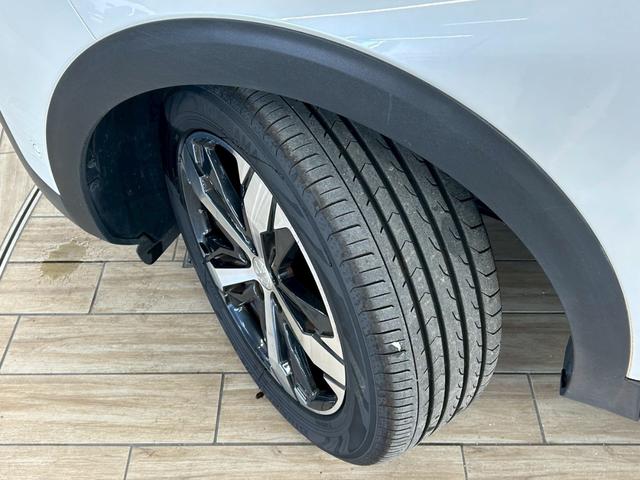 ３００８ ＧＴ　Ｂｌｕｅ　ＨＤｉ　スペシャルエディション　グリップコントロール／ブラインドスポット／オートエアコン／バックカメラ／クルーズコントロール／電動リアゲート／ＥＴＣ／ＵＳＢポート／プッシュスタート／パドルシフト／チャイルドロック／レーンキープアシス（69枚目）