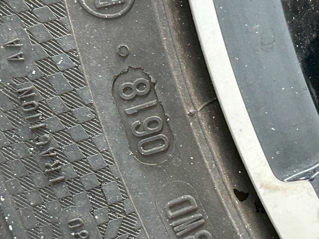 ザ・ビートル Rライン ブラインドスポット/純正ナビ/クルーズコントロール/バックモニター/フルセグ/クリアランスソナー/プッシュスタート/パドルシフト/ETC/純正アルミホイールオートエアコン/オートライト(25枚目)