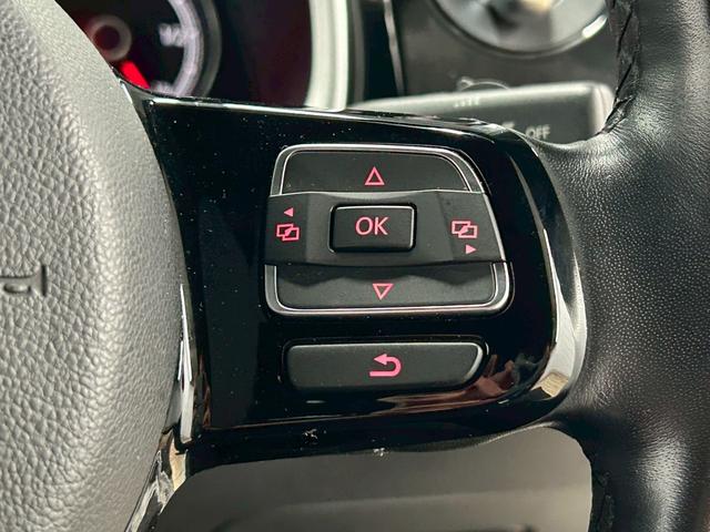 ザ・ビートル Rライン ブラインドスポット/純正ナビ/クルーズコントロール/バックモニター/フルセグ/クリアランスソナー/プッシュスタート/パドルシフト/ETC/純正アルミホイールオートエアコン/オートライト(37枚目)