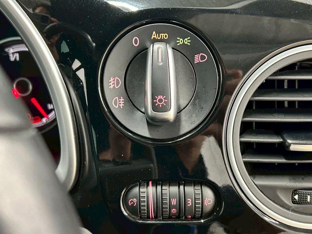 ザ・ビートル Rライン ブラインドスポット/純正ナビ/クルーズコントロール/バックモニター/フルセグ/クリアランスソナー/プッシュスタート/パドルシフト/ETC/純正アルミホイールオートエアコン/オートライト(54枚目)