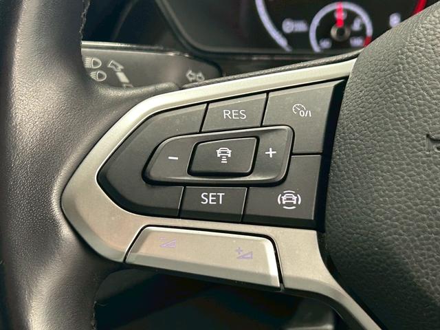 T-クロス TSI 1st 特別仕様車/AppleCarplay/アダプティブクルーズコントロール/ブラインドスポット/フルセグ/メーカーナビ/バックモニター/ETC/LEDヘッドライト/パーキングアシスト/CD・DVD再生(46枚目)