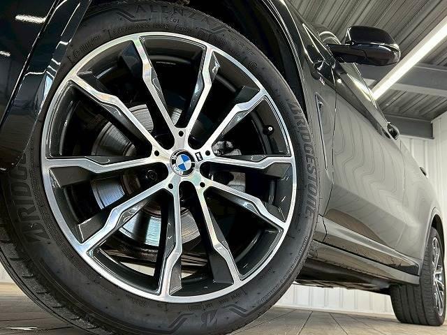 Ｘ４ ｘＤｒｉｖｅ　２０ｄ　Ｍスポーツ　サンルーフ／ＡｐｐｌｅＣａｒｐｌａｙ／全周囲カメラ／ＢＳＭ／バーチャルコックピット／フルセグ／クリアランスソナー／シートヒーター／Ｗエアコン／パワーシート／茶革シート／アダプティブクルコン／電動リア（19枚目）