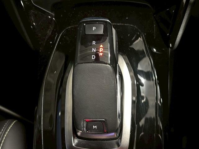 208 GT ガラスルーフ/AppleCarplay/レーンキープ/レーダークルーズコントロール/プッシュスタート/Bluetooth接続/LEDヘッドライト/デジタルインナーミラー/シートヒーター/(32枚目)