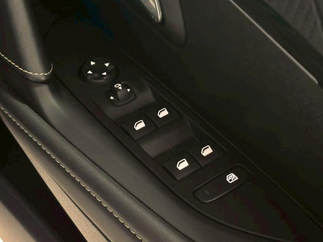 208 GT ガラスルーフ/AppleCarplay/レーンキープ/レーダークルーズコントロール/プッシュスタート/Bluetooth接続/LEDヘッドライト/デジタルインナーミラー/シートヒーター/(46枚目)