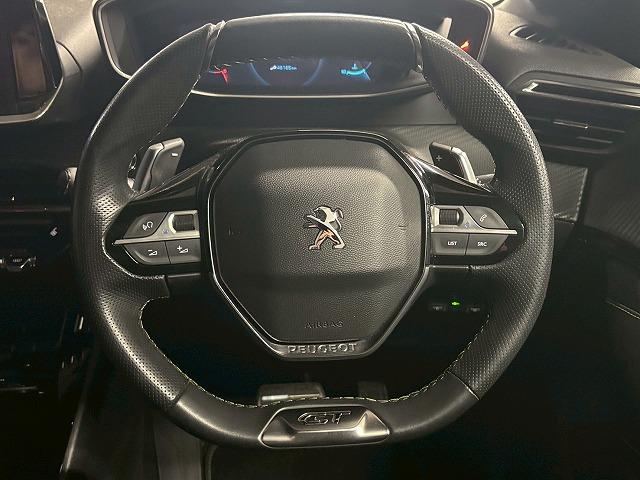 208 GT ガラスルーフ/AppleCarplay/レーンキープ/レーダークルーズコントロール/プッシュスタート/Bluetooth接続/LEDヘッドライト/デジタルインナーミラー/シートヒーター/(55枚目)