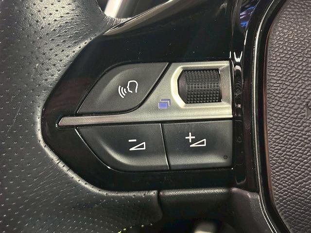208 GT AppleCarPlay/アダプティブクルーズコントロール/パドルシフト/ステアリングスイッチ/ハーフレザ-シート/シートヒーター/バックモニター/革巻きハンドル/プッシュスタート/ETC/レーンキー(35枚目)