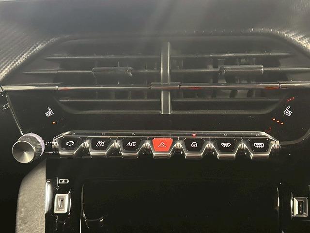 208 GT AppleCarPlay/アダプティブクルーズコントロール/パドルシフト/ステアリングスイッチ/ハーフレザ-シート/シートヒーター/バックモニター/革巻きハンドル/プッシュスタート/ETC/レーンキー(44枚目)