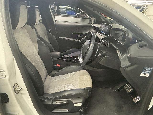 208 GT AppleCarPlay/アダプティブクルーズコントロール/パドルシフト/ステアリングスイッチ/ハーフレザ-シート/シートヒーター/バックモニター/革巻きハンドル/プッシュスタート/ETC/レーンキー(53枚目)