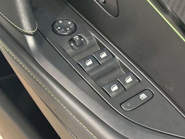 208 GT AppleCarPlay/アダプティブクルーズコントロール/パドルシフト/ステアリングスイッチ/ハーフレザ-シート/シートヒーター/バックモニター/革巻きハンドル/プッシュスタート/ETC/レーンキー(58枚目)