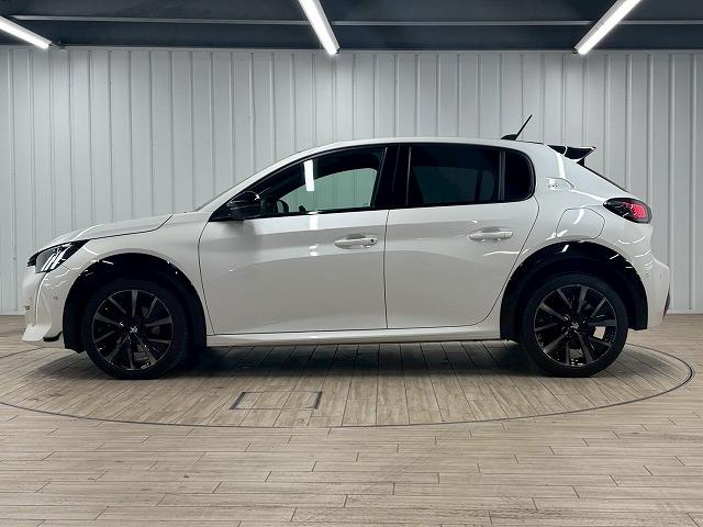 208 GT AppleCarPlay/アダプティブクルーズコントロール/パドルシフト/ステアリングスイッチ/ハーフレザ-シート/シートヒーター/バックモニター/革巻きハンドル/プッシュスタート/ETC/レーンキー(69枚目)