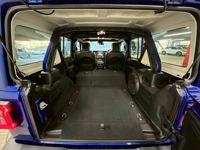 ジープ・ラングラーアンリミテッド ◆Unlimited Sahara RHD AppleCarplay/シートヒータ/アダクティブクルーズコントロール/ハンドルヒーター/ETC/アイドリングストップ/ブラインドスポットモニター/コーナーセンサー/ステアリングスイッチ(19枚目)