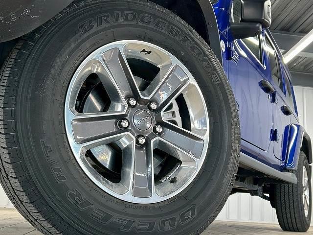 ジープ・ラングラーアンリミテッド ◆Unlimited Sahara RHD AppleCarplay/シートヒータ/アダクティブクルーズコントロール/ハンドルヒーター/ETC/アイドリングストップ/ブラインドスポットモニター/コーナーセンサー/ステアリングスイッチ(20枚目)