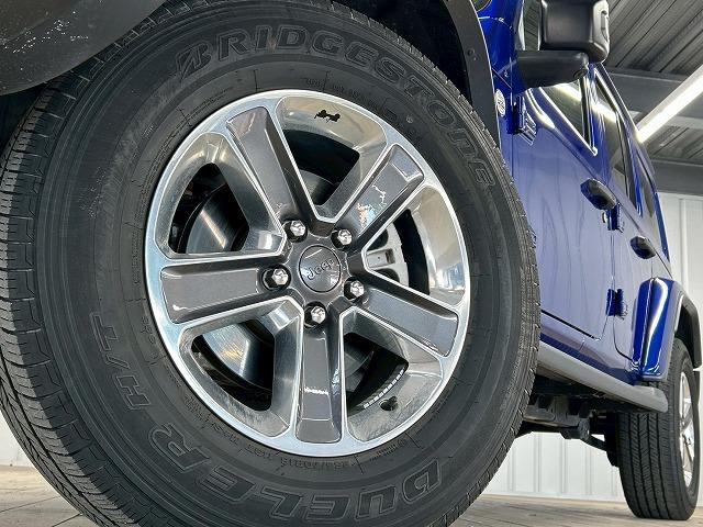 ジープ・ラングラーアンリミテッド ◆Unlimited Sahara RHD AppleCarplay/シートヒータ/アダクティブクルーズコントロール/ハンドルヒーター/ETC/アイドリングストップ/ブラインドスポットモニター/コーナーセンサー/ステアリングスイッチ(27枚目)