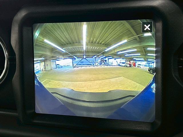 ジープ・ラングラーアンリミテッド ◆Unlimited Sahara RHD AppleCarplay/シートヒータ/アダクティブクルーズコントロール/ハンドルヒーター/ETC/アイドリングストップ/ブラインドスポットモニター/コーナーセンサー/ステアリングスイッチ(33枚目)