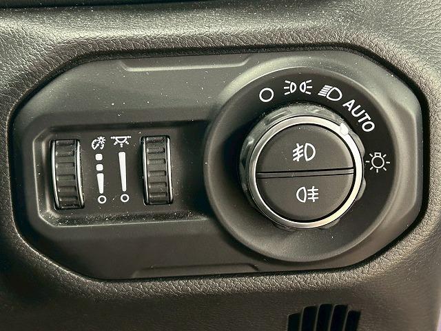 ジープ・ラングラーアンリミテッド ◆Unlimited Sahara RHD AppleCarplay/シートヒータ/アダクティブクルーズコントロール/ハンドルヒーター/ETC/アイドリングストップ/ブラインドスポットモニター/コーナーセンサー/ステアリングスイッチ(55枚目)