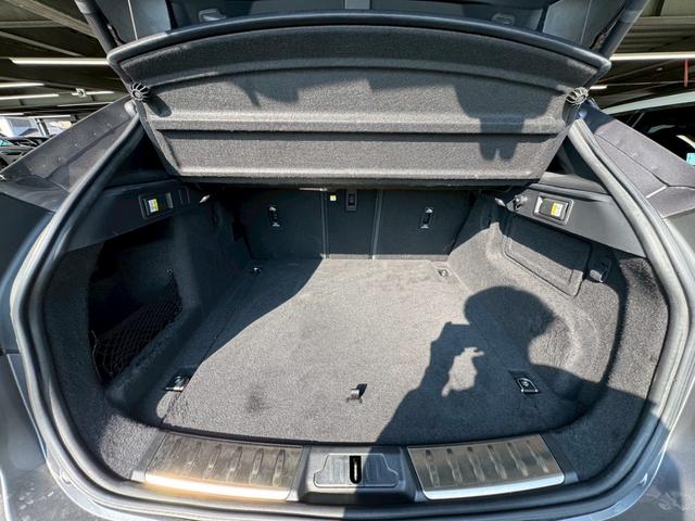 Fペイス D200 AppleCarplay/全周囲カメラ/シートヒーター/コールドクライメートパック/ステアリングヒーター/レーダークルーズコントロール/ブラインドスポットモニター/Bluetooth接続/パワーシート(67枚目)