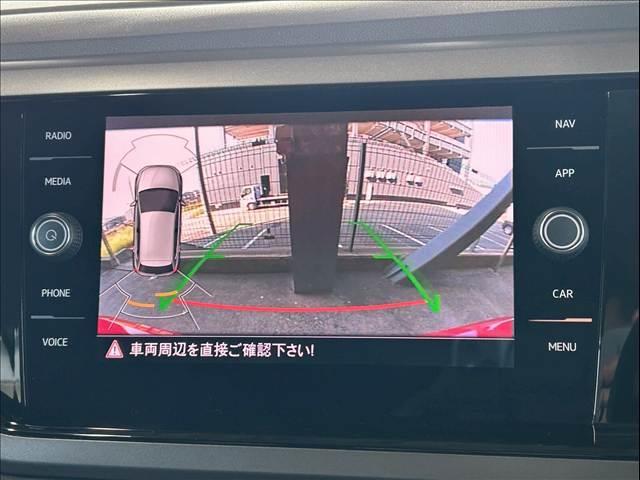 ポロ ＴＳＩ　Ｃｏｍｆｏｒｔｌｉｎｅ　ＡｐｐｌｅＣａｒｐｌａｙ／クリアランスソナー／ブラインドスポットモニター／コーナーセンサー／レーダークルーズコントロール／Ｂｌｕｅｔｏｏｔｈ接続／純正ナビ／バックカメラ／ＵＳＢポート／プッシュスタート（5枚目）