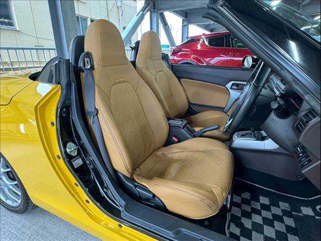 コペン Cero MOMOステアリング/BBSアルミ/シートヒータ/純正ナビ/バックカメラ/フォグランプ/プッシュスタート/Bluetooth接続/ETC車載器(7枚目)