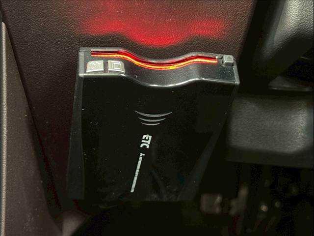 コペン Cero MOMOステアリング/BBSアルミ/シートヒータ/純正ナビ/バックカメラ/フォグランプ/プッシュスタート/Bluetooth接続/ETC車載器(10枚目)