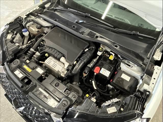 ＤＳ３クロスバック ソーシック　ナビゲーション／ＡｐｐｌｅＣａｒＰｌａｙ／アンドロイドオート／Ｂｌｕｅｔｏｏｔｈ／バックカメラ／アダプティブクルーズコントロール／ブラインドスポットモニターパドルシフト／ＬＥＤヘッドライト（12枚目）