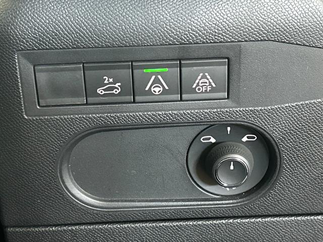 ＤＳ３クロスバック ソーシック　ナビゲーション／ＡｐｐｌｅＣａｒＰｌａｙ／アンドロイドオート／Ｂｌｕｅｔｏｏｔｈ／バックカメラ／アダプティブクルーズコントロール／ブラインドスポットモニターパドルシフト／ＬＥＤヘッドライト（57枚目）