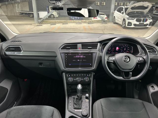 ティグアン ＴＤＩ　４モーション　ハイライン　ＡｐｐｌｅＣａｒｐｌａｙ／全周囲カメラ／メーカーナビ／フルセグテレビ／シートヒーター／アダプティブクルーズコントロール／ステアリングスイッチ／パドルシフト／パワーバックドア／プッシュスタート／（22枚目）
