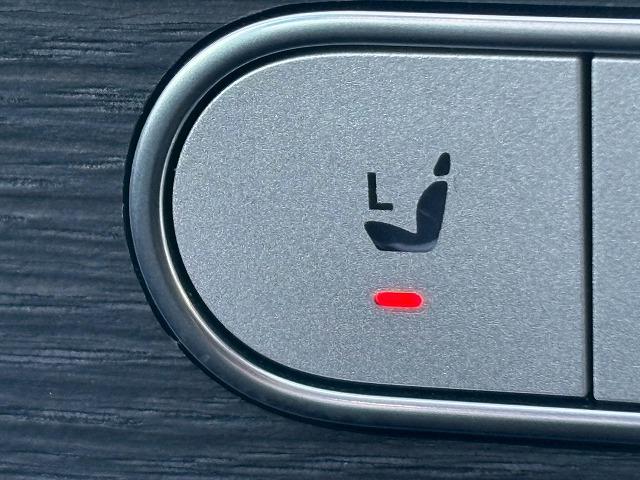 ”お問い合わせは０５６４−６４−４０９４まで♪北海道から沖縄まで全国各地のお客様にも販売ＯＫ☆当店の販売の６割は遠方販売で実績多数あり☆専門スタッフが親切丁寧にご案内☆”