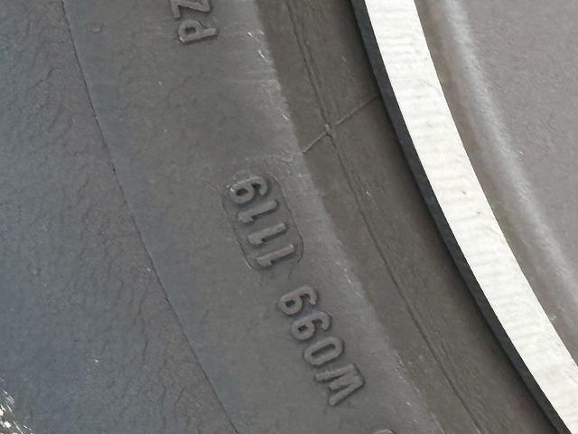 ”お問い合わせは０５６４−６４−４０９４まで♪北海道から沖縄まで全国各地のお客様にも販売ＯＫ☆当店の販売の６割は遠方販売で実績多数あり☆専門スタッフが親切丁寧にご案内☆”