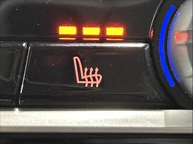 Ｘ３ ディーゼル　ｘＤｒｉｖｅ　２０ｄ　ｘＬｉｎｅ　ＲＨＤ　茶革／シートヒーター／アダプティブクルコン／クリアランスソナー／ブラインドアシスト／フルセグ／電動リアゲート／ヘッドアップディスプレイ／スマートキー／Ｗエアコン／パワーシート／全周囲カメラ／ＬＥＤ（6枚目）