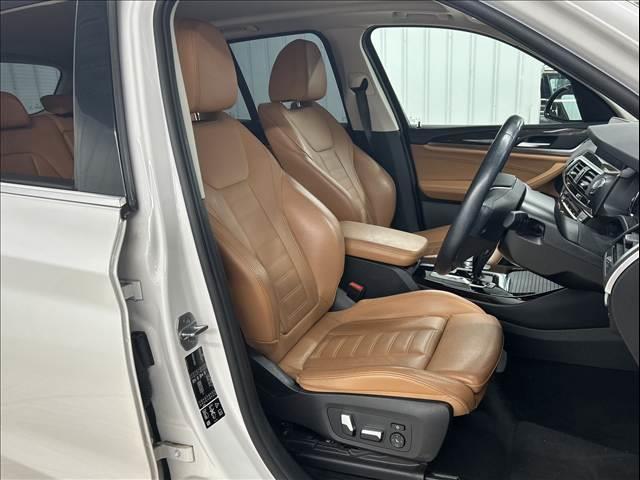 Ｘ３ ディーゼル　ｘＤｒｉｖｅ　２０ｄ　ｘＬｉｎｅ　ＲＨＤ　茶革／シートヒーター／アダプティブクルコン／クリアランスソナー／ブラインドアシスト／フルセグ／電動リアゲート／ヘッドアップディスプレイ／スマートキー／Ｗエアコン／パワーシート／全周囲カメラ／ＬＥＤ（7枚目）