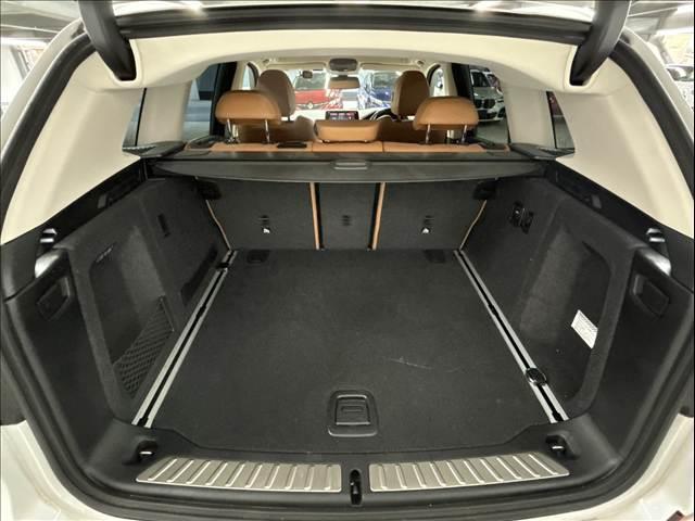 Ｘ３ ディーゼル　ｘＤｒｉｖｅ　２０ｄ　ｘＬｉｎｅ　ＲＨＤ　茶革／シートヒーター／アダプティブクルコン／クリアランスソナー／ブラインドアシスト／フルセグ／電動リアゲート／ヘッドアップディスプレイ／スマートキー／Ｗエアコン／パワーシート／全周囲カメラ／ＬＥＤ（18枚目）