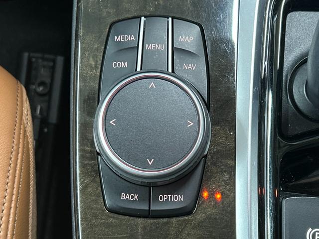 Ｘ３ ディーゼル　ｘＤｒｉｖｅ　２０ｄ　ｘＬｉｎｅ　ＲＨＤ　茶革／シートヒーター／アダプティブクルコン／クリアランスソナー／ブラインドアシスト／フルセグ／電動リアゲート／ヘッドアップディスプレイ／スマートキー／Ｗエアコン／パワーシート／全周囲カメラ／ＬＥＤ（41枚目）