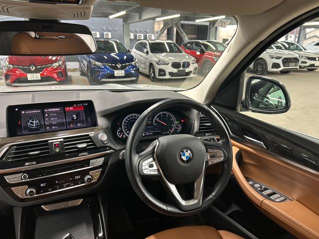 Ｘ３ ディーゼル　ｘＤｒｉｖｅ　２０ｄ　ｘＬｉｎｅ　ＲＨＤ　茶革／シートヒーター／アダプティブクルコン／クリアランスソナー／ブラインドアシスト／フルセグ／電動リアゲート／ヘッドアップディスプレイ／スマートキー／Ｗエアコン／パワーシート／全周囲カメラ／ＬＥＤ（59枚目）