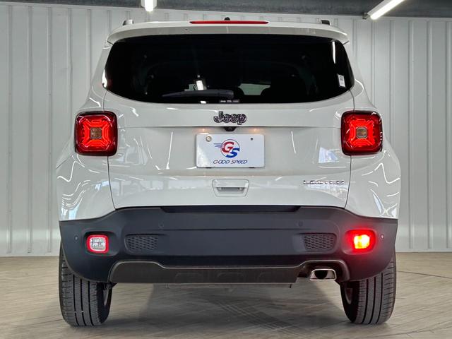 ジープ・レネゲード リミテッド 純正ナビ/フルセグTV/Bluetooth/バックカメラ/AppleCarplay/アンドロイドオート/黒革/シートヒーター/ステアリングヒーター/ブラインドスポットモニター/LEDヘッドライト(69枚目)