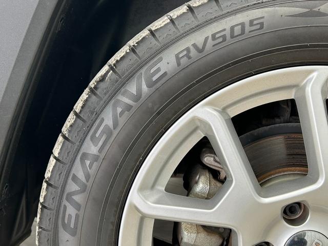 ジープ・レネゲード リミテッド 純正ナビ/フルセグTV/Bluetooth/バックカメラ/AppleCarplay/アンドロイドオート/黒革/シートヒーター/ステアリングヒーター/ブラインドスポットモニター/LEDヘッドライト(77枚目)