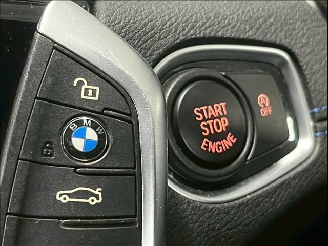 Ｘ１ ｘＤｒｉｖｅ　１８ｄ　Ｍスポーツ　純正ナビ／バックカメラ／Ｂｌｕｅｔｏｏｔｈ／アダプティブクルーズコントロール／電動リアゲート／パワーシート／シートメモリー／クリアランスソナー／アンビエントライト／電子パーキング／ＬＥＤヘッドライト（6枚目）