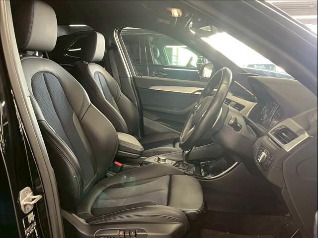 Ｘ１ ｘＤｒｉｖｅ　１８ｄ　Ｍスポーツ　純正ナビ／バックカメラ／Ｂｌｕｅｔｏｏｔｈ／アダプティブクルーズコントロール／電動リアゲート／パワーシート／シートメモリー／クリアランスソナー／アンビエントライト／電子パーキング／ＬＥＤヘッドライト（7枚目）