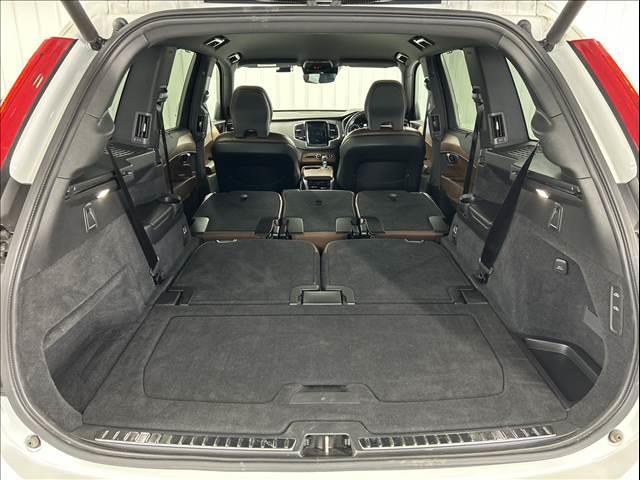 ＸＣ９０ Ｔ６　ＡＷＤ　インスクリプション　純正ナビ／フルセグＴＶ／Ｂｌｕｅｔｏｏｔｈ／全周囲カメラ／ＡｐｐｌｅＣａｒｐｌａｙ／アンドロイドオートハーマンカードン／茶革／シートヒーター／ベンチレーション／ステアリングヒーター／ＬＥＤヘッドライト（18枚目）