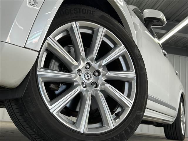 ＸＣ９０ Ｔ６　ＡＷＤ　インスクリプション　純正ナビ／フルセグＴＶ／Ｂｌｕｅｔｏｏｔｈ／全周囲カメラ／ＡｐｐｌｅＣａｒｐｌａｙ／アンドロイドオートハーマンカードン／茶革／シートヒーター／ベンチレーション／ステアリングヒーター／ＬＥＤヘッドライト（19枚目）