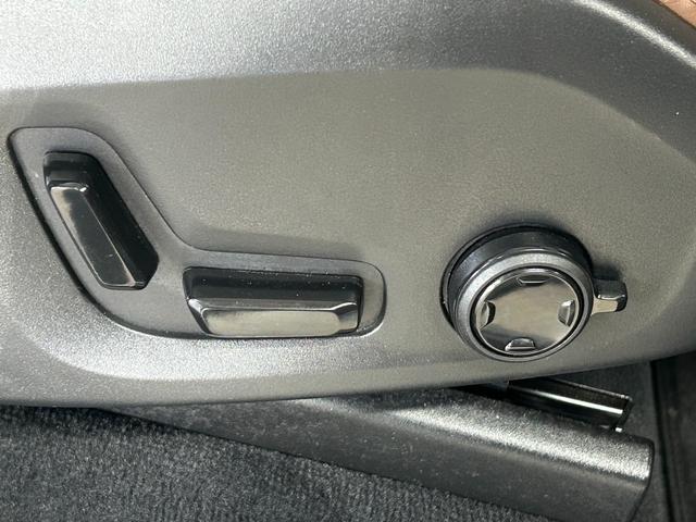 ＸＣ９０ Ｔ６　ＡＷＤ　インスクリプション　純正ナビ／フルセグＴＶ／Ｂｌｕｅｔｏｏｔｈ／全周囲カメラ／ＡｐｐｌｅＣａｒｐｌａｙ／アンドロイドオートハーマンカードン／茶革／シートヒーター／ベンチレーション／ステアリングヒーター／ＬＥＤヘッドライト（59枚目）