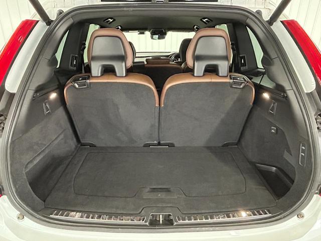ＸＣ９０ Ｔ６　ＡＷＤ　インスクリプション　純正ナビ／フルセグＴＶ／Ｂｌｕｅｔｏｏｔｈ／全周囲カメラ／ＡｐｐｌｅＣａｒｐｌａｙ／アンドロイドオートハーマンカードン／茶革／シートヒーター／ベンチレーション／ステアリングヒーター／ＬＥＤヘッドライト（62枚目）