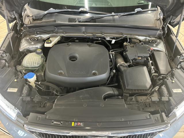 XC40 T4 モメンタム 純正ナビ/フルセグTV/Bluetooth/全周囲カメラ/AppleCarplay/アンドロイドオート/シートヒーター/電動リアゲート/パワーシート/アダプティブクルーズコントロール(80枚目)