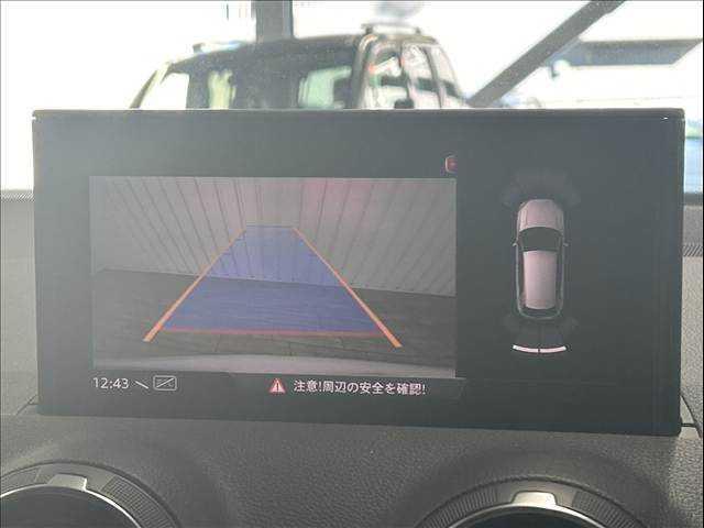 Ｑ２ １．０ＴＦＳＩスポーツ　ＡｐｐｌｅＣａｒｐｌａｙ／シートヒータ－／／ブラインドスポットモニター／電動リアゲート／アダクティブクルーズコントロール／レザーシート／アイドリングストップ／ＬＥＤヘッドライト／純正アルミ／（4枚目）